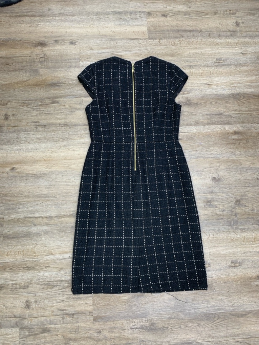 JB by Julie Brown Black Windowpane Cap-Sleeve Sheath Dress - Picture 3 of 4